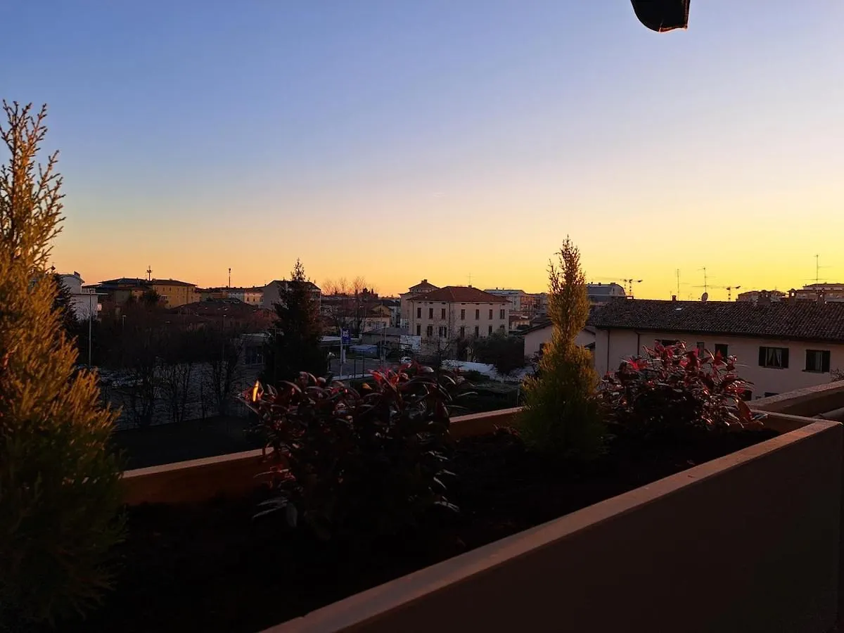 Balcone Al Sole Apartment Bergamo Italy